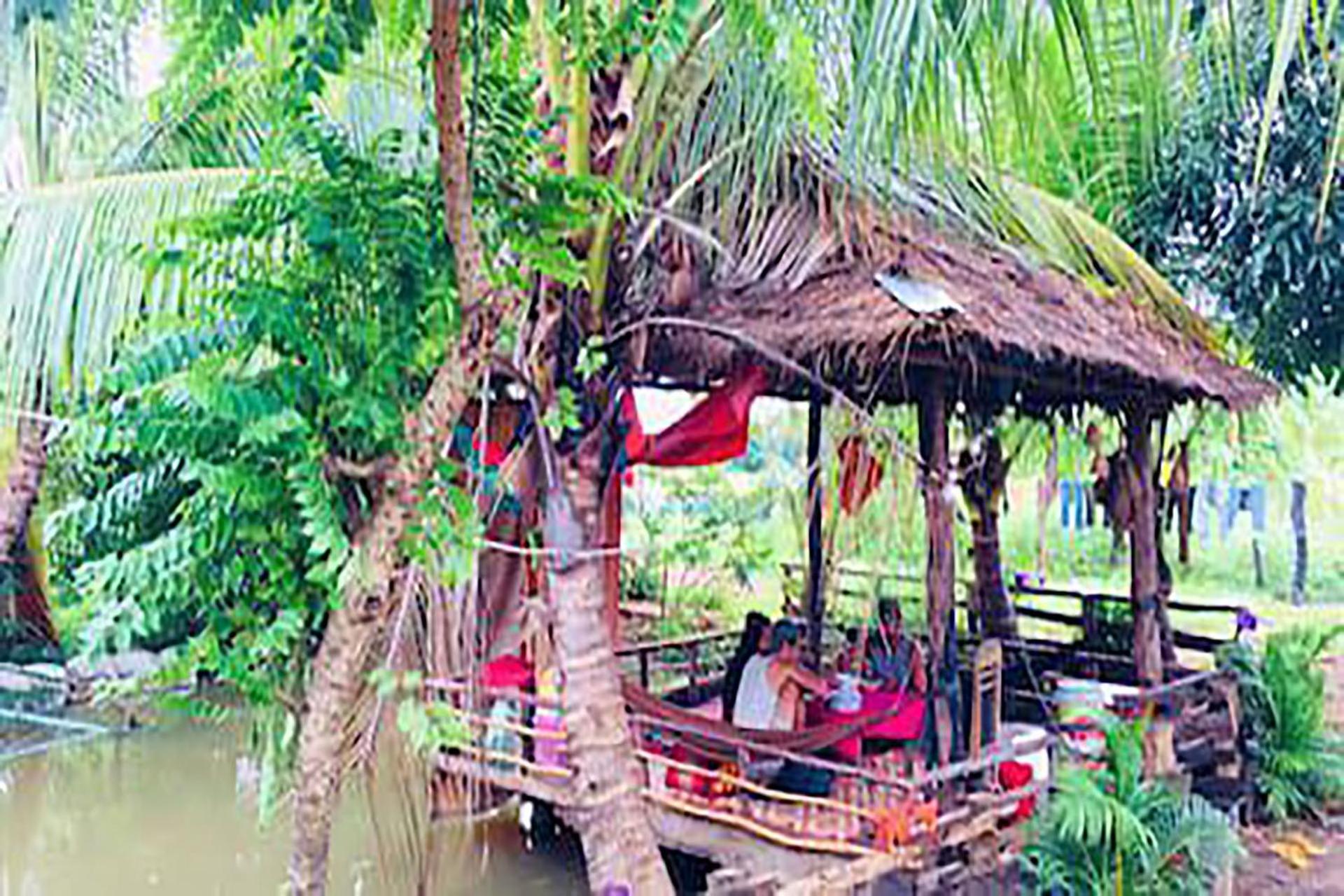 Family Batcave Homestay Battambang Exteriér fotografie